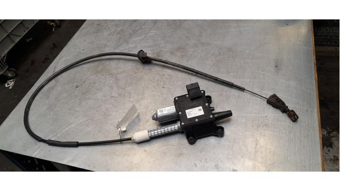 Gebruikte Handrem motor Citroen C4 Picasso (UD/UE/UF) 2.0 16V Autom. Prijs € 100,00 Margeregeling aangeboden door Poolman autodemontage