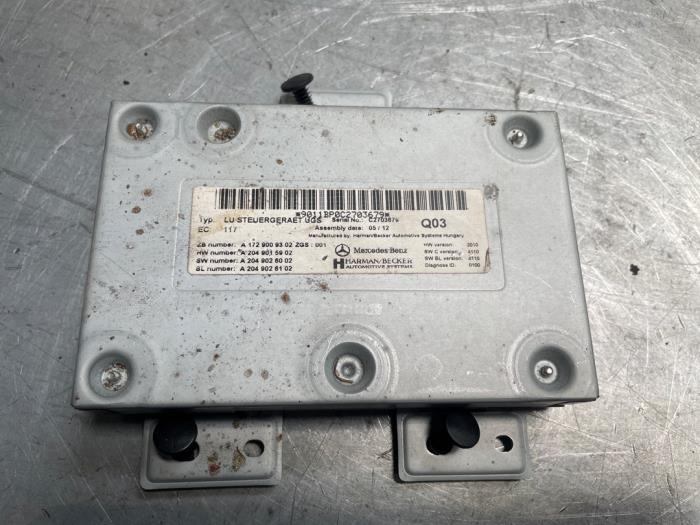 Regelunit Multi Media van een Mercedes-Benz CLS (C218) 350 CDI BlueEfficiency 3.0 V6 24V 2012