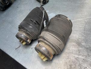 Gebruikte Luchtbalg Mercedes CLS (C218) 350 CDI BlueEfficiency 3.0 V6 24V Prijs € 75,00 Margeregeling aangeboden door Poolman autodemontage