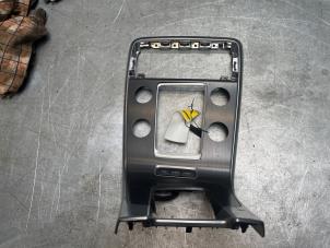 Gebruikte Radio omlijsting Volvo V60 I (FW/GW) 2.4 D6 20V Plug-in Hybrid AWD Prijs € 30,00 Margeregeling aangeboden door Poolman autodemontage