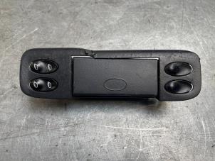 Gebruikte Elektrisch Raam Schakelaar Porsche 911 (996) 3.6 Turbo 4 24V Prijs € 30,00 Margeregeling aangeboden door Poolman autodemontage