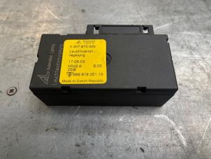Gebruikte Computer Verlichting Porsche 911 (996) 3.6 Turbo 4 24V Prijs € 40,00 Margeregeling aangeboden door Poolman autodemontage