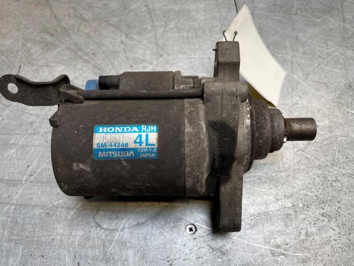 Gebruikte Startmotor Honda FR-V (BE) 1.7 16V Prijs € 30,00 Margeregeling aangeboden door Poolman autodemontage