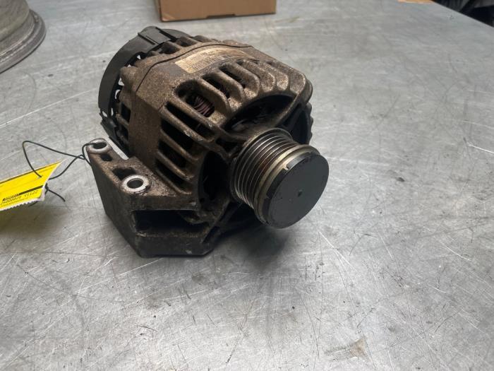 Gebruikte Dynamo Fiat Doblo Cargo (263) 1.3 D Multijet Prijs € 48,40 Inclusief btw aangeboden door Poolman autodemontage