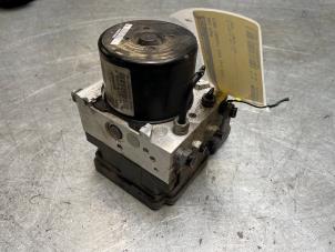 Gebruikte ABS Pomp Ford Transit Connect (PJ2) 1.6 TDCi 16V 75 Prijs € 119,79 Inclusief btw aangeboden door Poolman autodemontage