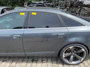 Gebruikte Portier 4Deurs links-achter Audi S6 (C6) 5.2 V10 40V Prijs € 250,00 Margeregeling aangeboden door Poolman autodemontage