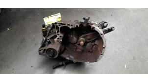 Gebruikte Versnellingsbak Renault Kangoo Express (FC) 1.5 dCi 80 Prijs € 100,00 Margeregeling aangeboden door Poolman autodemontage