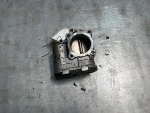 Gebruikte Gasklephuis Ford B-Max (JK8) 1.6 Ti-VCT 16V Prijs € 30,00 Margeregeling aangeboden door Poolman autodemontage