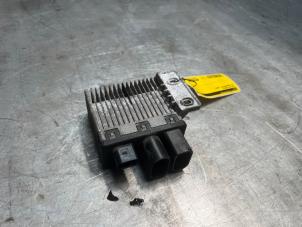 Gebruikte Koelvin module Volkswagen Transporter T5 1.9 TDi Prijs € 30,00 Margeregeling aangeboden door Poolman autodemontage