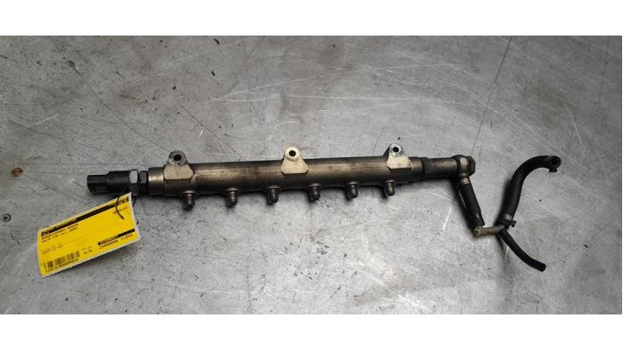 Gebruikte Druksensor Volvo V70 (SW) 2.4 D5 20V Prijs € 49,99 Margeregeling aangeboden door Poolman autodemontage