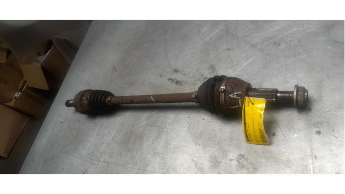 Gebruikte Aandrijfas links-achter Opel Antara (LA6) 3.2 V6 24V 4x4 Prijs € 20,00 Margeregeling aangeboden door Poolman autodemontage