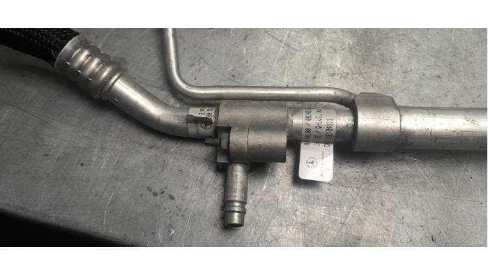 Airco Leiding van een Mercedes-Benz ML III (166) 2.1 ML-250 CDI 16V BlueTEC 4-Matic 2013