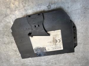 Gebruikte Module Centrale Deurvergrendeling Porsche 911 (996) 3.6 Turbo 4 24V Prijs € 500,00 Margeregeling aangeboden door Poolman autodemontage