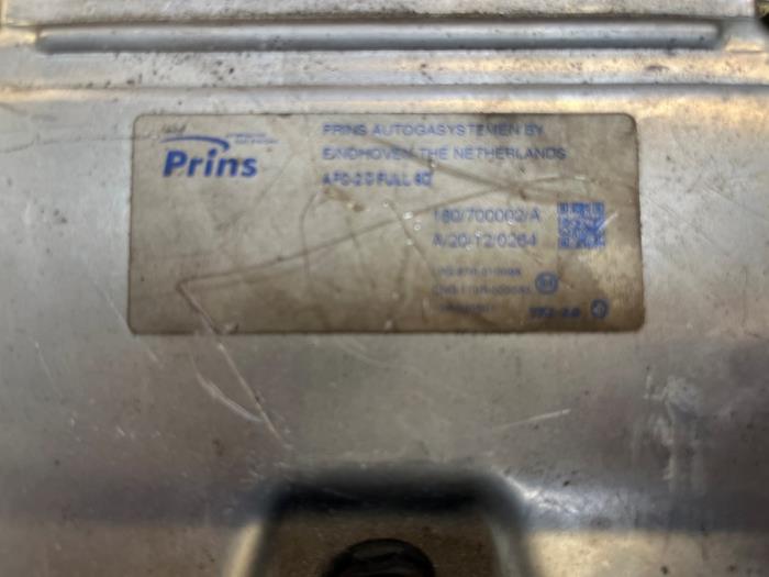 LPG Module van een Lexus IS (E2) 250 2.5 V6 24V 2008