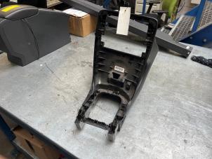 Gebruikte Dashboard deel Volvo V60 I (FW/GW) 2.4 D6 20V Plug-in Hybrid AWD Prijs € 40,00 Margeregeling aangeboden door Poolman autodemontage