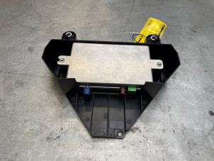 Gebruikte Parkeerhulp computer Volvo V60 I (FW/GW) 2.4 D6 20V Plug-in Hybrid AWD Prijs € 100,00 Margeregeling aangeboden door Poolman autodemontage