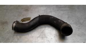 Gebruikte Intercooler Buis Ford Transit Custom 2.0 TDCi 16V Eco Blue 105 Prijs € 48,40 Inclusief btw aangeboden door Poolman autodemontage