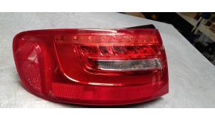 Gebruikte Achterlicht links Audi A4 Avant (B8) 1.8 TFSI 16V Quattro Prijs € 79,99 Margeregeling aangeboden door Poolman autodemontage