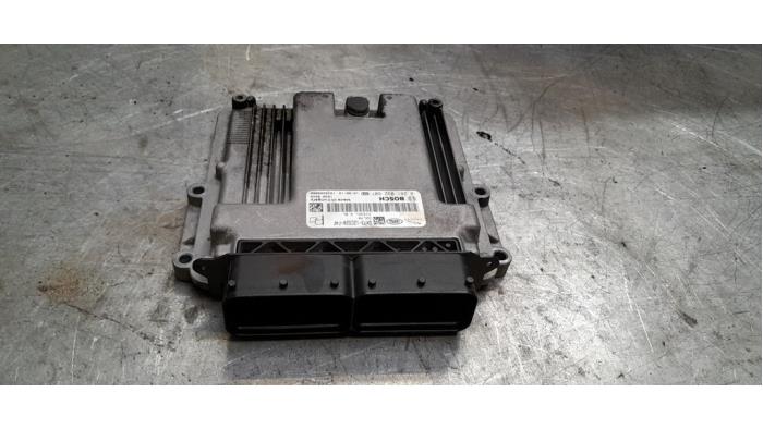 Gebruikte Computer Automatische Bak Jaguar XE 2.0d 180 16V Prijs € 100,00 Margeregeling aangeboden door Poolman autodemontage