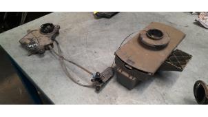 Gebruikte Ophangmechaniek reservewiel Peugeot 307 Break (3E) 1.6 16V BioFlex Prijs € 50,00 Margeregeling aangeboden door Poolman autodemontage