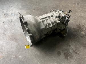 Gebruikte Versnellingsbak Mitsubishi Pajero Hardtop (V6/7) 3.2 DI-D 16V Long Prijs € 750,00 Margeregeling aangeboden door Poolman autodemontage