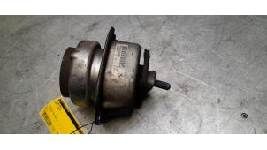 Gebruikte Motorrubber BMW X5 (E70) 4.8i V8 32V Prijs € 40,00 Margeregeling aangeboden door Poolman autodemontage