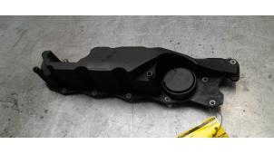 Gebruikte Kleppendeksel Volvo XC70 (BZ) 3.2 24V AWD Prijs € 40,00 Margeregeling aangeboden door Poolman autodemontage