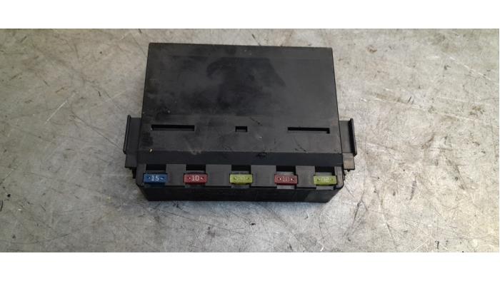 Gebruikte Bodycontrol Module Lexus GS (..S19) 450h 3.5 V6 24V Prijs € 39,99 Margeregeling aangeboden door Poolman autodemontage