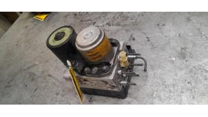 Gebruikte ABS Pomp Lexus GS (..S19) 450h 3.5 V6 24V Prijs € 350,00 Margeregeling aangeboden door Poolman autodemontage