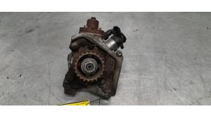 Gebruikte Hogedrukpomp Peugeot Partner (GC/GF/GG/GJ/GK) 1.6 BlueHDi 100 Prijs € 75,00 Margeregeling aangeboden door Poolman autodemontage