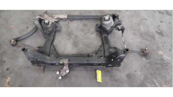Subframe van een BMW X1 (E84) xDrive 25i 3.0 24V 2010