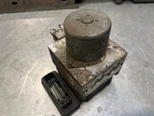 Gebruikte ABS Pomp Jeep Grand Cherokee (WK/WK2) 3.0 CRD V6 24V Prijs € 100,00 Margeregeling aangeboden door Poolman autodemontage