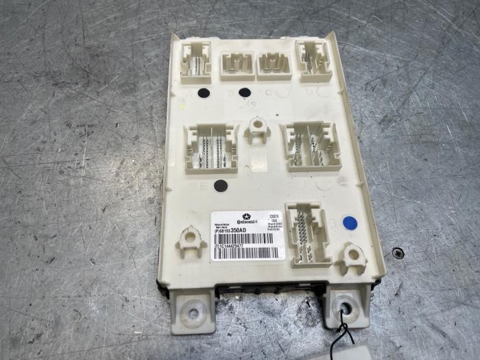 Computer Body Control van een Jeep Grand Cherokee (WK/WK2) 3.0 CRD V6 24V 2014