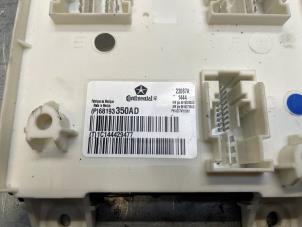 Gebruikte Module Bodycontrol Jeep Grand Cherokee (WK/WK2) 3.0 CRD V6 24V Prijs € 100,00 Margeregeling aangeboden door Poolman autodemontage