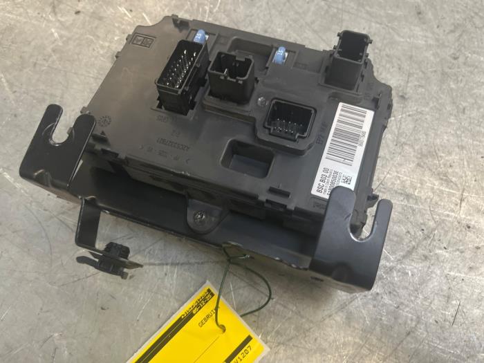 Gebruikte Computer Body Control Citroen Berlingo Prijs € 30,00 Margeregeling aangeboden door Poolman autodemontage