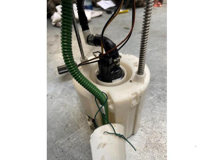 Tank element Pomp van een Hyundai iX35 (LM) 2.0 CRDi 16V 4x4 2013