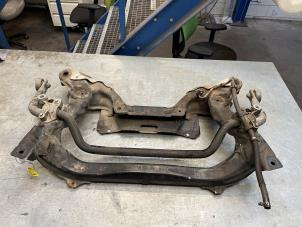 Gebruikte Subframe Mercedes E-Klasse AMG (W211) 6.2 E-63 AMG V8 32V Prijs € 75,00 Margeregeling aangeboden door Poolman autodemontage