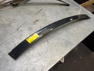 Gebruikte Daklijst links Mercedes E (C207) E-350 CGI V6 24V Prijs € 50,00 Margeregeling aangeboden door Poolman autodemontage