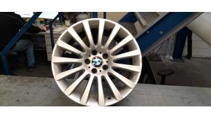 Gebruikte Velg BMW 7 serie (F01/02/03/04) 750i,Li,LiS V8 32V Prijs € 50,00 Margeregeling aangeboden door Poolman autodemontage