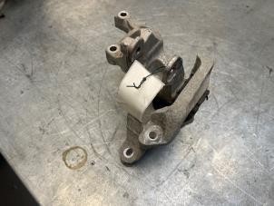 Gebruikte Motorrubber Peugeot Expert (V1/VA/VB/VE/VF/VT/VY) 2.0 Blue HDi 120 16V Prijs € 36,30 Inclusief btw aangeboden door Poolman autodemontage