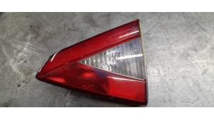 Gebruikte Achterlicht rechts Maserati GranTurismo (M145) 4.7 S V8 32V Prijs € 100,00 Margeregeling aangeboden door Poolman autodemontage