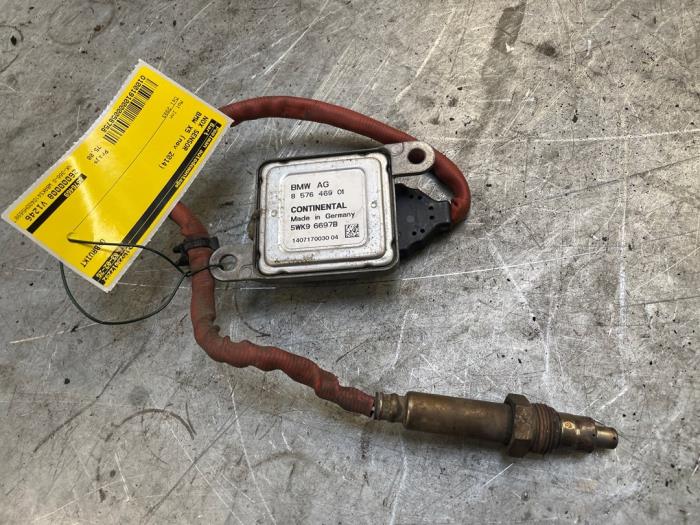 Gebruikte Nox sensor BMW X5 (F15) xDrive 35d 3.0 24V Prijs € 75,00 Margeregeling aangeboden door Poolman autodemontage