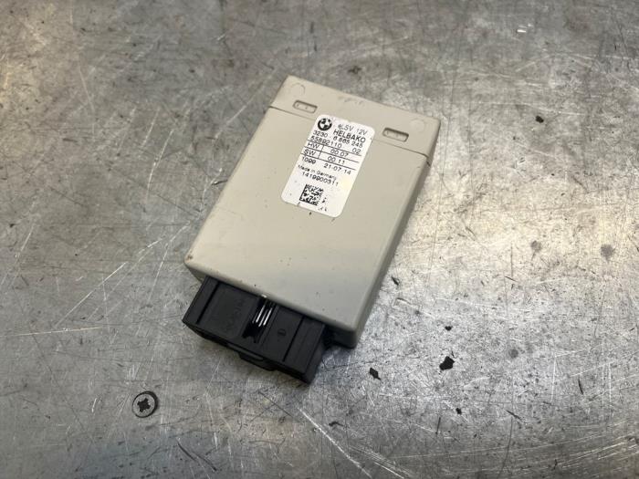 Gebruikte Module (diversen) BMW X5 (F15) xDrive 35d 3.0 24V Prijs € 40,00 Margeregeling aangeboden door Poolman autodemontage