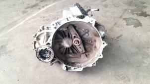 Gebruikte Versnellingsbak Volkswagen Golf V (1K1) 1.4 TSI 122 16V Prijs € 250,00 Margeregeling aangeboden door Poolman autodemontage