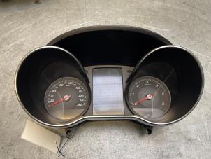 Gebruikte Cockpit Mercedes GLC Coupe (C253) 2.2 220d 16V BlueTEC 4-Matic Prijs € 75,00 Margeregeling aangeboden door Poolman autodemontage