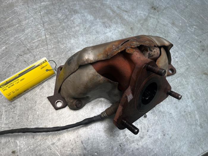 Gebruikte Spruitstuk Uitlaat Opel Antara (LA6) 3.2 V6 24V 4x4 Prijs € 75,00 Margeregeling aangeboden door Poolman autodemontage