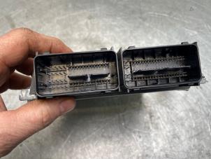 Computer Motormanagement van een Ford Transit 2.0 TDCi 16V Eco Blue mHEV 170 2023