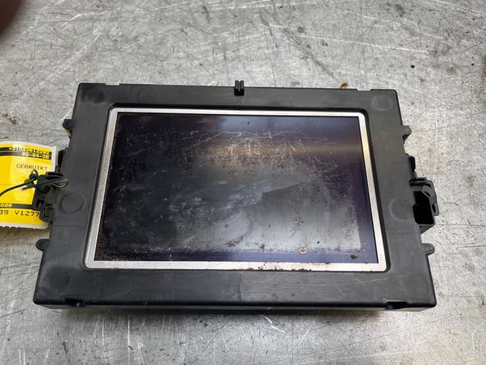 Gebruikte Display Interieur Mercedes ML III (166) 3.0 ML-350 BlueTEC V6 24V 4-Matic Prijs € 40,00 Margeregeling aangeboden door Poolman autodemontage