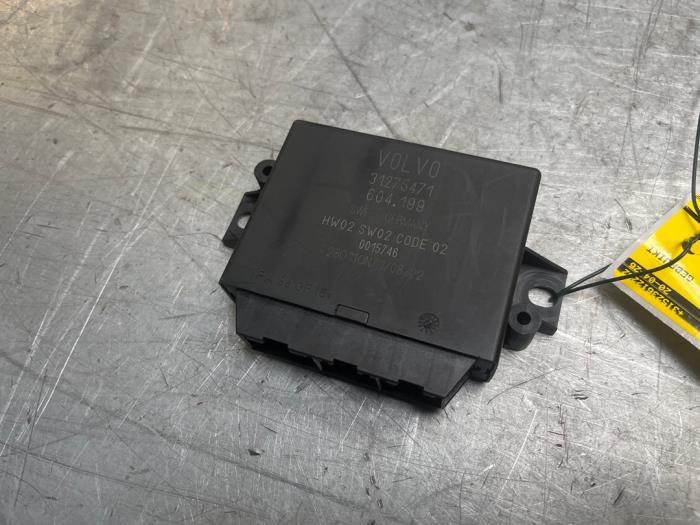 Gebruikte Module PDC Volvo C70 (MC) 2.4i 20V Prijs € 40,00 Margeregeling aangeboden door Poolman autodemontage