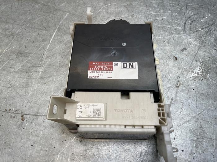 Gebruikte Module Bodycontrol Toyota Yaris III (P13) 1.5 16V Dual VVT-iE Prijs € 50,00 Margeregeling aangeboden door Poolman autodemontage